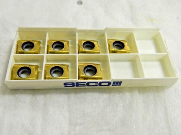 Seco Carbide Milling Inserts SNHQ1204540EL2-M07 Grade F40M Qty 7 11962