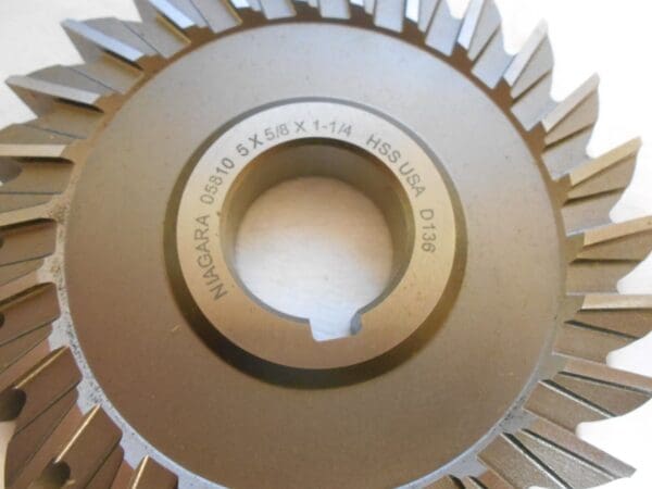 Niagara Cutter High Speed Steel Side Milling Cutter 5" Diameter 5/8" Width 05810