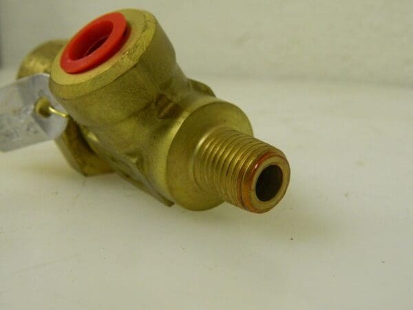 Parker Relief Valve 1/4" Inlet 1-11/16" Wide 3-3/4" High 631B-12-1/4-2