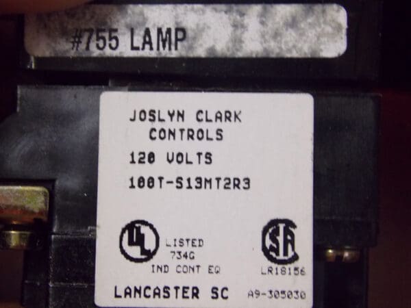 Joslyn Clark Maintained Selector Switches 600 VAC Heavy Duty #100T-S13MT2R3