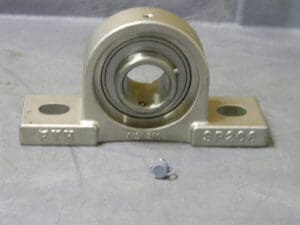 FYH Bearing 2-Bolt Base Mount Pillow Block 1-27/64" 206-19 S6H1