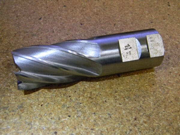 Fenes 5-305-295 1-1/4" x 1-1/4" x 2" x 4-1/2" 6FL HSS Single End Mill