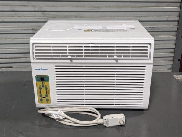 Pro Source Window Air Conditioner AC Unit 8000 BTU/Hr. 115v Defective