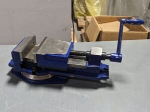 Gibraltar Machine Vise w/ Swivel Base 6" Jaw Width 6" Opening Capacity