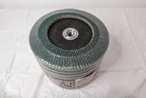 Arc Abrasives Flap Discs ZA Type 29 7" X 5/8"-11 80G 8600 Max RPM QTY 10 10856AF