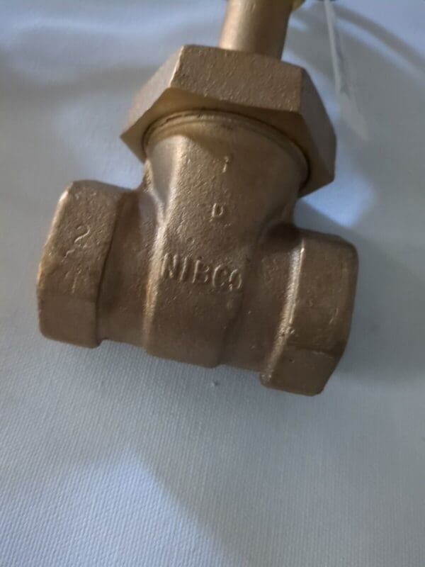 NIBCO Gate Valve: Rising Stem, 2" Pipe, Threaded, Bronze NL1M00D