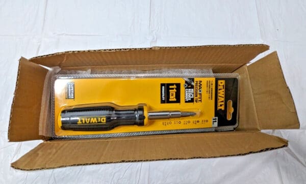 4 PACK DeWALT MaxFit 11-in- Multi Bit Screwdrivers DWHT68000