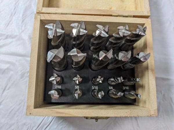 End Mill Set: Square End broken box 320-1000