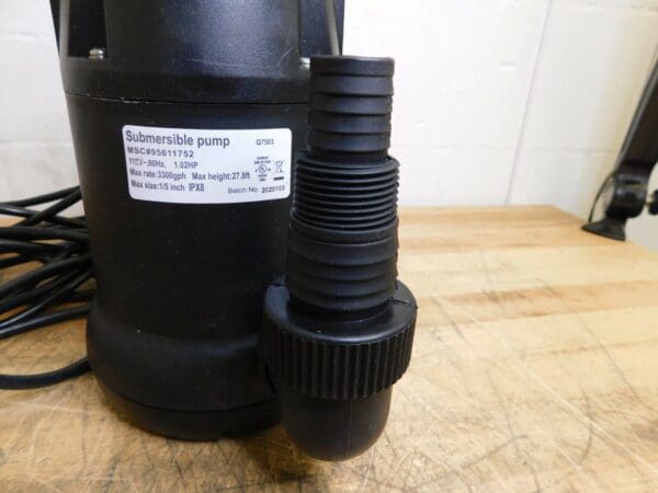 Hand Operated Submersible Pump 1/2 hp 3.3 Amp Rating 120 Volt SC62436977