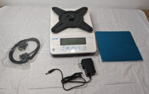 Velab Compact Bench Scale 12 kg/25 lb Capacity 110-240V/50-80Hz VE-LCB12