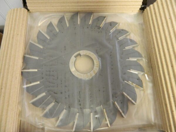 Interstate 8" Diam x 3/8" Face Width Straight Tooth Side Milling Cutter 03018256