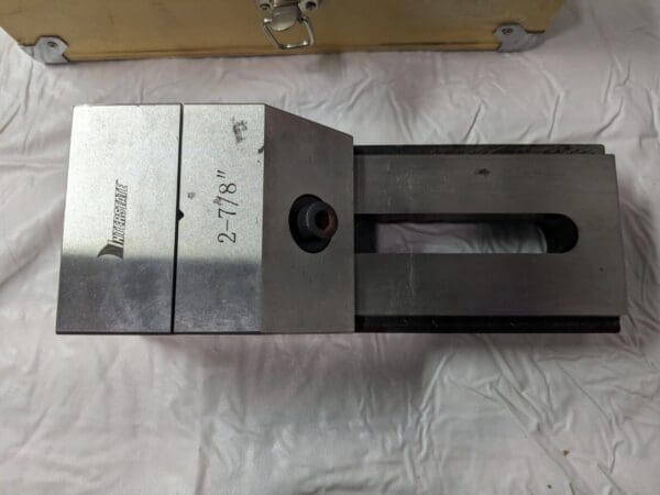 2-7/8" Jaw Width, 4" Jaw Opening Capacity Toolmaker's Vise 428-9230