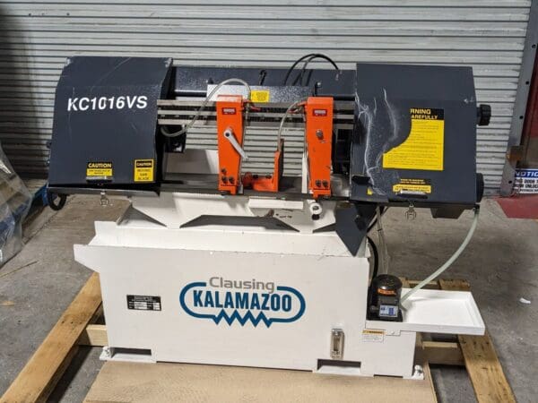 Clausing Kalamazoo 10" x 16" Horizontal Bandsaw 230/460v 3 Ph. KC1016VS Damage