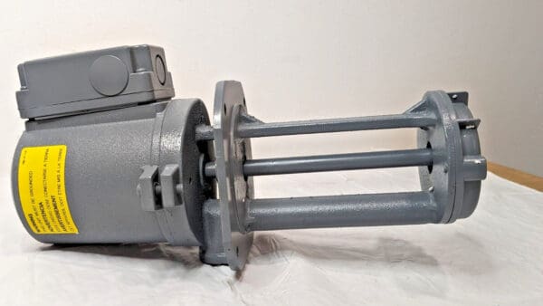 GRAYMILLS Immersion Pump 1/8 HP 115/230V 1 Phase IMV08-E