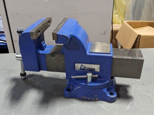 Gibraltar Bench Vise w/ Swivel Base 6" Jaw Width 6" Opening Capacity