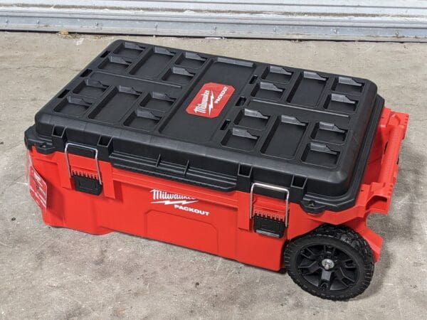 Milwaukee Packout Rolling Tool Chest 38 x 24 x 16" Red Polypropylene 48-22-8428