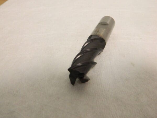 Accupro 3/4″ Mill Diam 3-7/8″ OAL 3FL Powdered Metal Square End Mill 39530