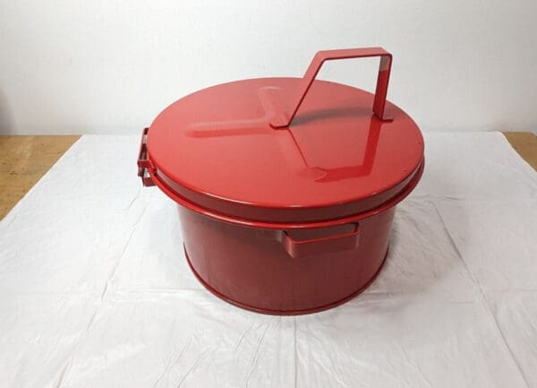 Justrite 2 Gallon Red Steel Bench Can w/Perforated Dasher Plate 10575