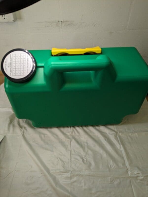 HAWS Portable Eye Wash Station: Gravity Fed, Capacity: 9 gal, Wall Mount 16000