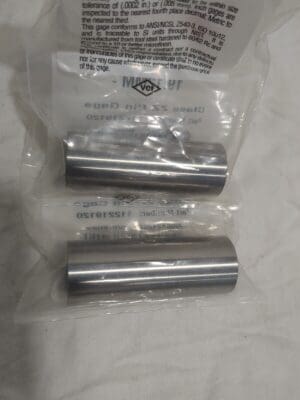 VERMONT GAGE 2pk Class ZZ Minus Plug&Pin Gage 19.12 mm Dia 2"OAL 112219120