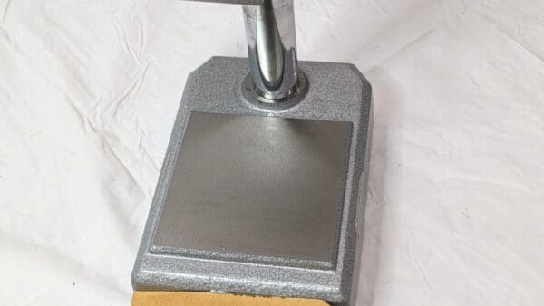 SPI Comparator Stand RS-2 8-1/2" OAL 30-205-9 DAMAGED