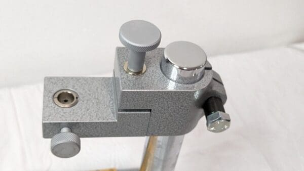 SPI Comparator Stand RS-2 8-1/2" OAL 30-205-9 DAMAGED