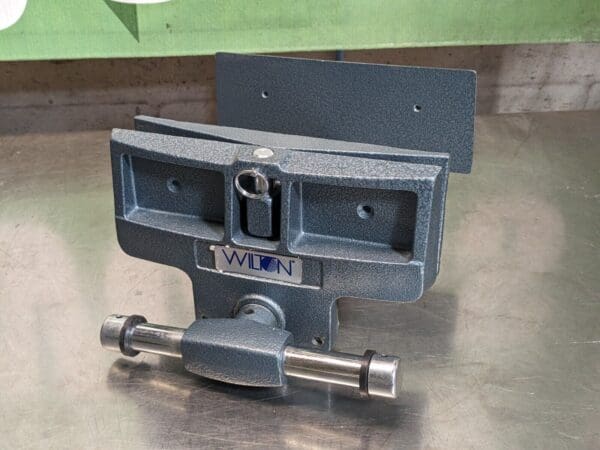 Wilton Rapid Action Woodworking Vise 10" Pivot Jaw 13" Opening Capacity 63218