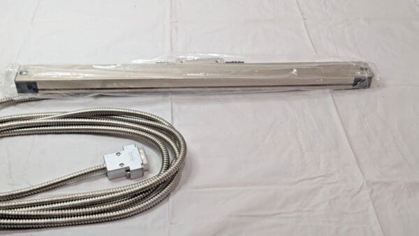 Mitutoyo Absolute Linear Scale 12"/300mm Range AT715-300 539-805R