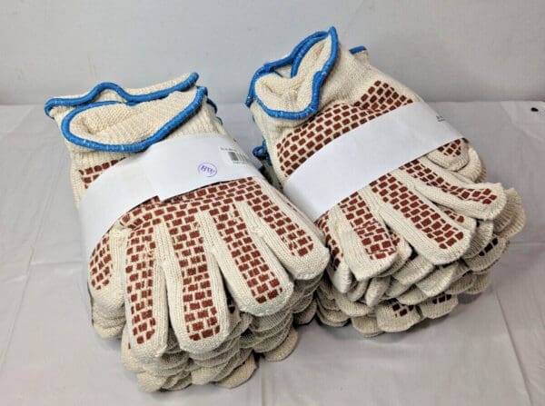 12 PAIRS Heat Resistant Gloves White/Red Size Small 400°F Max GLA-B1-S