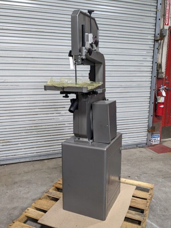 Jet 14" Metal / Wood Vertical Bandsaw 1 HP 115/230v 1 Phase J-8201K