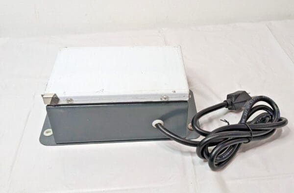 Demagnetizer Single Phase 120V 60Hz 9" Long X 4-1/2" Wide X 3-1/4" High TDZ-E1