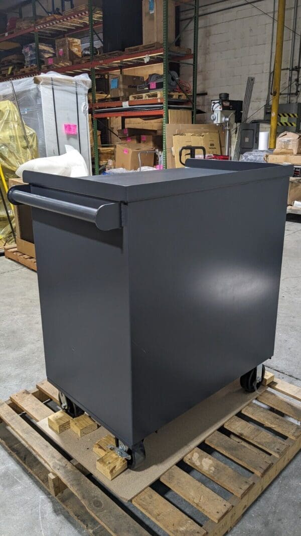 Strong Hold Heavy Duty Tool Storage Cart 5 Drawer 36 x 36 x 24 Steel Gray