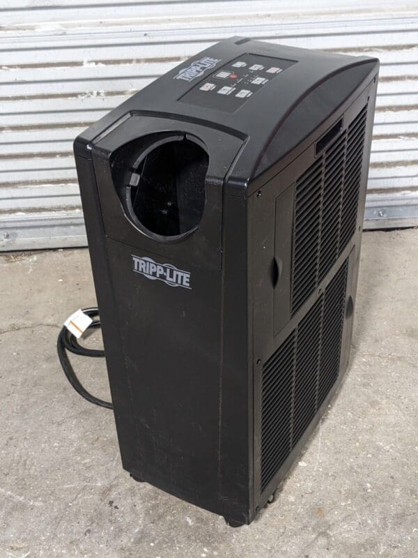 Tripp Lite Portable Air Conditioner AC Unit 12,000 BTU 120v SRCOOL12K Defective