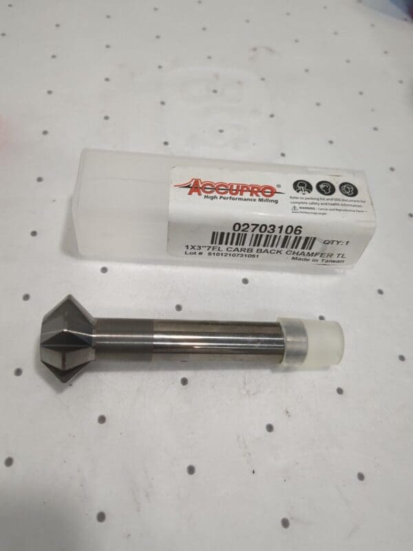 ACCUPRO Back Chamfer 1" Dia 90° Solid Carbide Single End 02703106