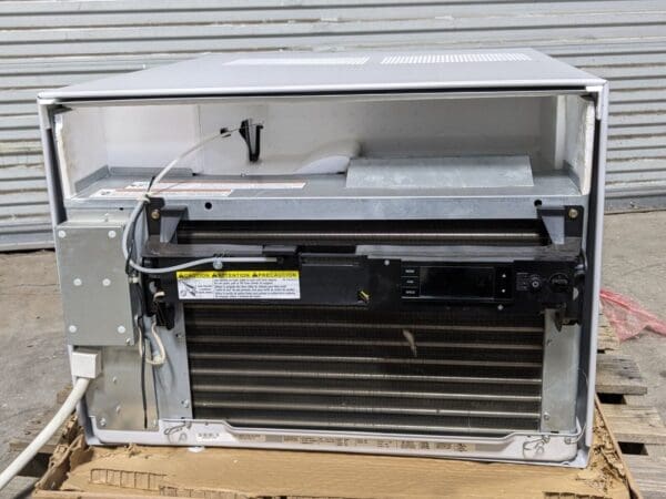 Friedrich Window Air Conditioner AC Unit 35000 BTU 230v 1 Phase PARTS / REPAIR