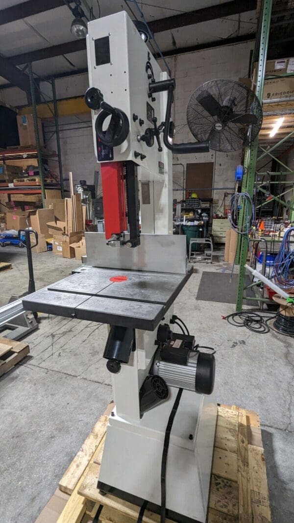 Jet 14" Vertical Woodworking Bandsaw 3000 SFPM 1.75 HP 115/230v 1 Ph. JWBS-14SFX