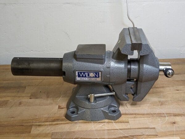 Wilton Multi-Purpose Bench Vise w/ Rotating Head 5-1/2" Jaw Width 28824