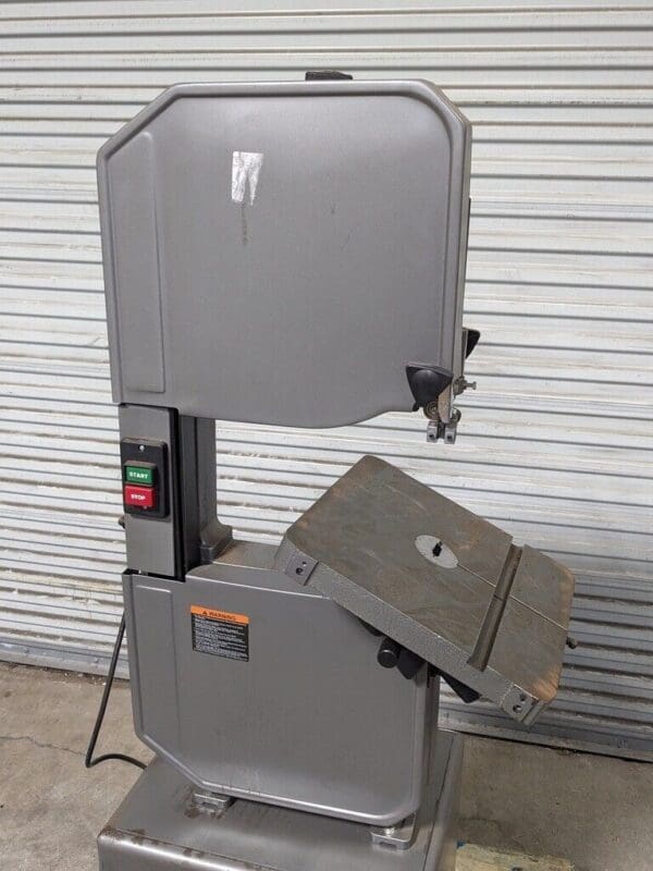 Jet 14" Metal / Wood Vertical Bandsaw 1 HP 115/230v 1 Phase 414500 Damaged