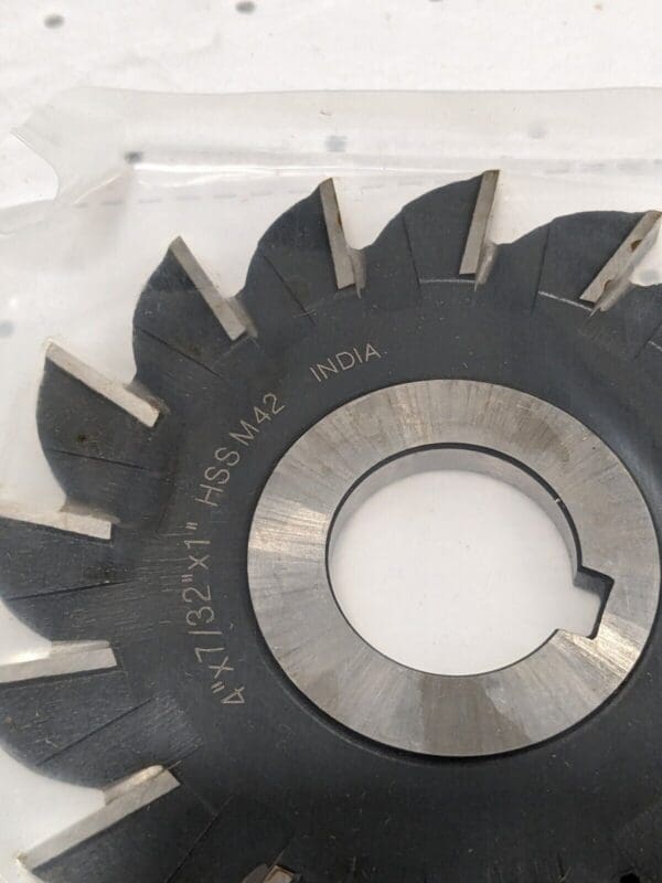 Interstate Straight Side Milling Cutter HSS M42 4" X 7/32" X 1" 02954147