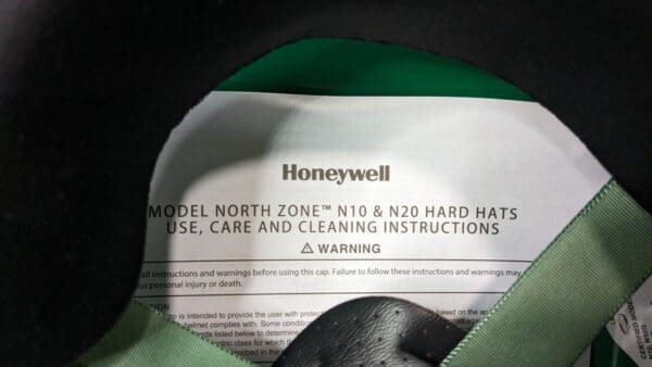 Honeywell North Zone N10 Hard Hats 4-Point Suspension Green QTY 11 N10040000