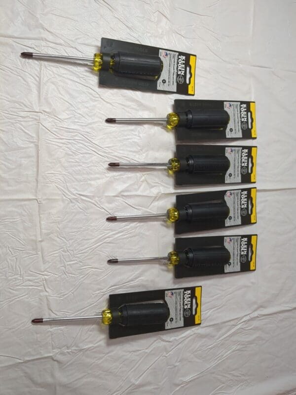 KLEIN TOOLS 6pk of Philips Screwdrivers: #2 4" Long Round Shank 603-4B