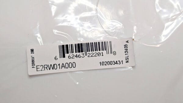 BOX OF 20 Honeywell Fibre-Metal Cap Style Hard Hat White E2RW01A000