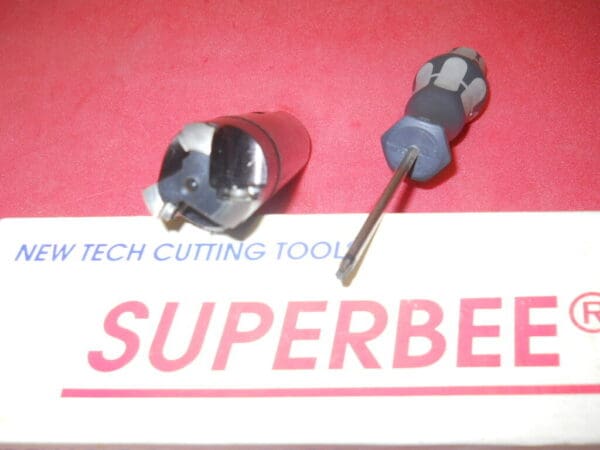 SuperBee Indexible Convex Radius Cutter 1.25” Dia 3Fl 1.25” Shank BE8031580-R5