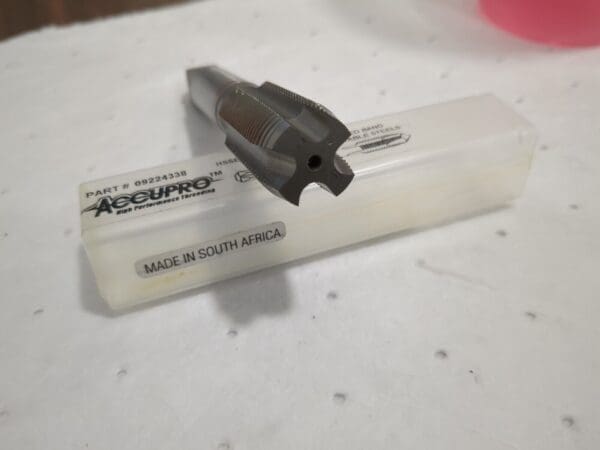 Accupro Spiral Point Tap 3/4-16 UNF 4 Fl Plug Chamfer 3B Class of Fit 5BS1910-AC