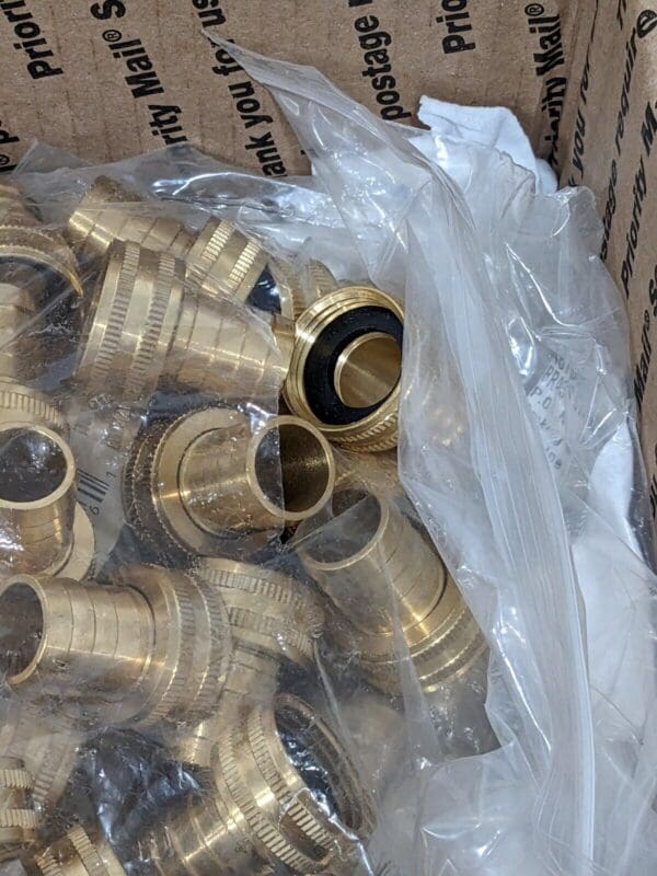 CerroBrass Standard Swivel Hose Barb Fitting, 3/4 x 3/4 in Qty 55 209GHS