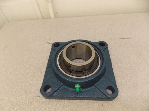 Tritan Flange Baring 4 Bolt 2-1/2 Dia UC213-40