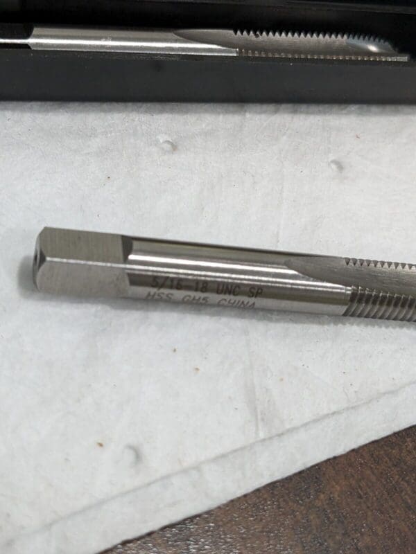 interstate 5pk Spiral Point Tap: 5/16-18 UNC 2 Fl 04551180