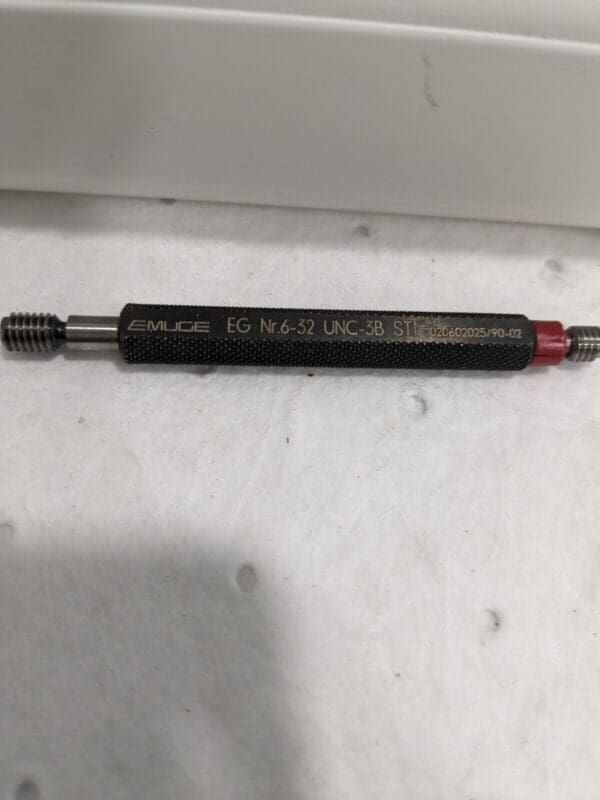 EMUGE STI Plug Thread Gage: #6-32 Thread Double End, Go & No Go L0100110.5613