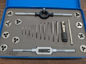 Tap & Die Set 23pc set: #0-80 to #12-24 Taps #0-80 to #12-24 Dies UNC UNEF&UNF