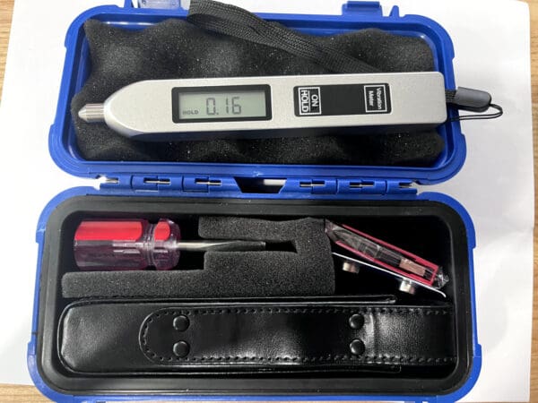 SPI Vibration Meters Meter Type: Vibration Meter Pen; Display Type: LCD 15-993-9